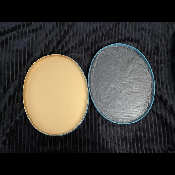 Storage Box - Picture 2 of 6